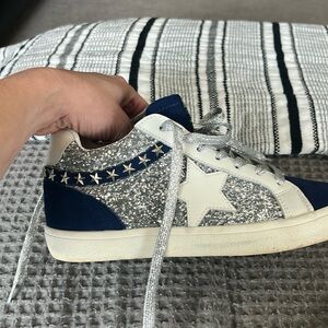 Vintage Havana mid top sneakers